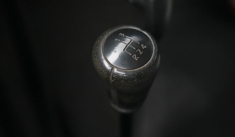 VW Kombi 1.4 – Ano: 2012 – Flex cheio