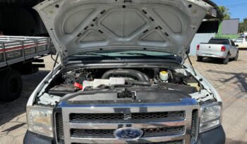 Ford F-350 – Ano: 2011 – Carroceria cheio