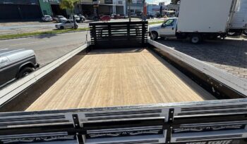 Ford F-4000 – Ano: 1990 – Carroceria cheio