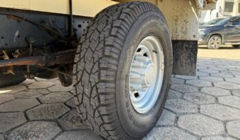 Ford F-350 – Ano: 2011 – Carroceria cheio