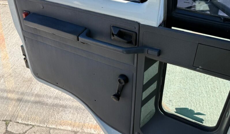 Ford Cargo 1722 – Ano: 2003 – Truck – No Chassi cheio