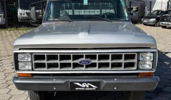 Ford F-4000 – Ano: 1987 – Carroceria cheio