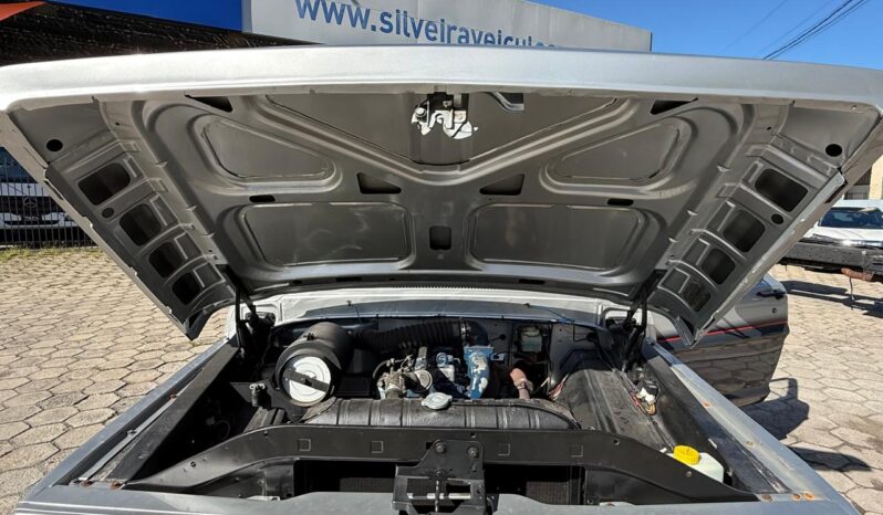 Ford F-4000 – Ano: 1987 – Carroceria cheio