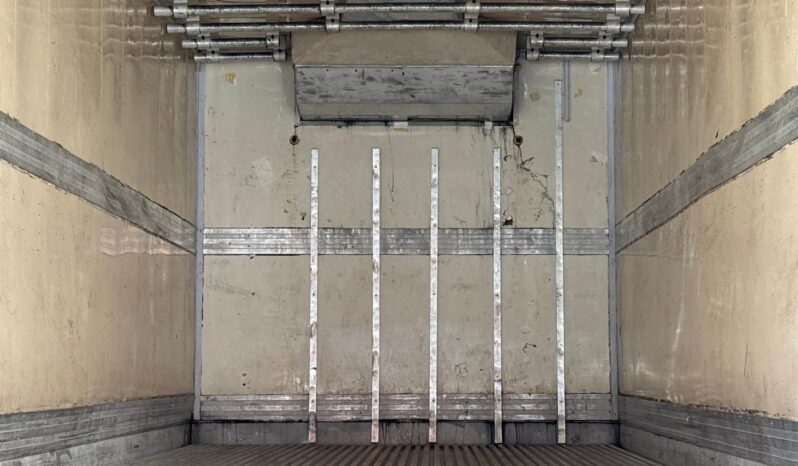 Scania P-310 Bi-truck – Ano: 2014 – Baú Refrigerado cheio