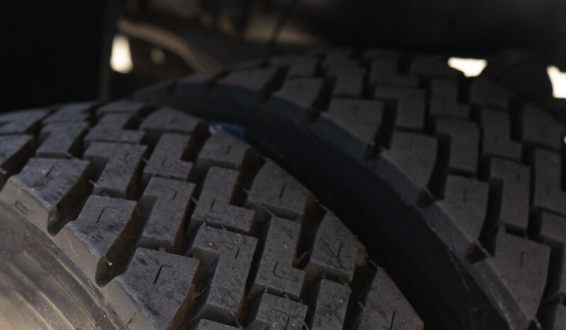 Ford Cargo 816 – Ano: 2015 – Carroceria cheio