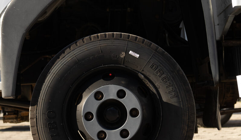 Ford Cargo 816 – Ano: 2015 – Carroceria cheio