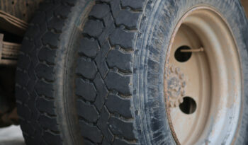 Ford Cargo 712 – Ano: 2011 – Baú cheio