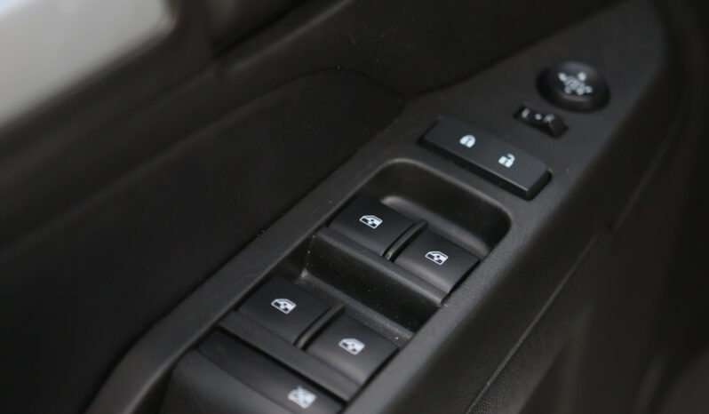 Chevrolet S10 LS – Cabine Dupla – Ano: 2024 cheio