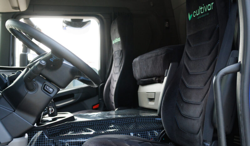 Scania P-320 Bi-Truck – Ano: 2025 – Bx Km cheio