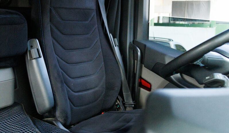 Scania P-320 Bi-Truck – Ano: 2025 – Bx Km cheio