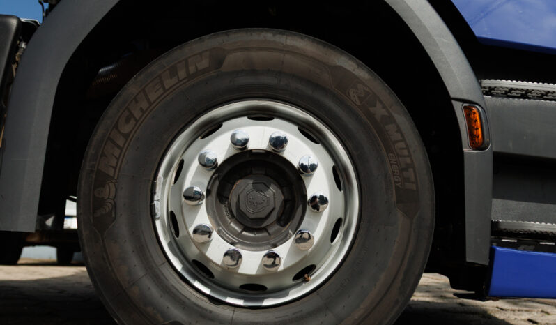 Scania P-320 Bi-Truck – Ano: 2025 – Bx Km cheio