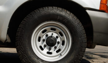 Ford F-350 – Ano: 2003 – Carroceria cheio