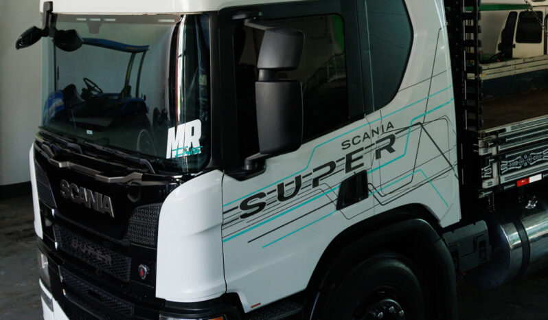 Scania P-280 – Ano: 2019 – Carroceria cheio