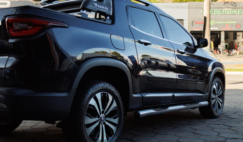 Fiat Toro Volcano 2.0 – Ano: 2023 – Completa cheio