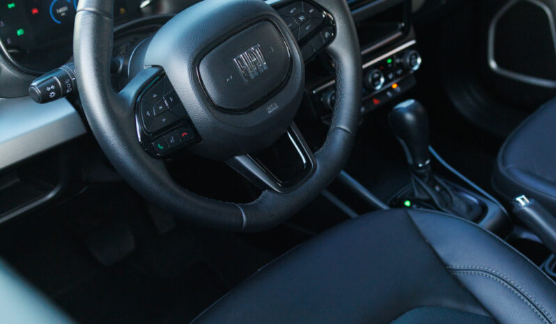 Fiat Toro Volcano 2.0 – Ano: 2023 – Completa cheio