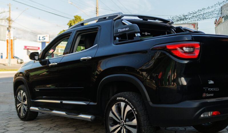 Fiat Toro Volcano 2.0 – Ano: 2023 – Completa cheio