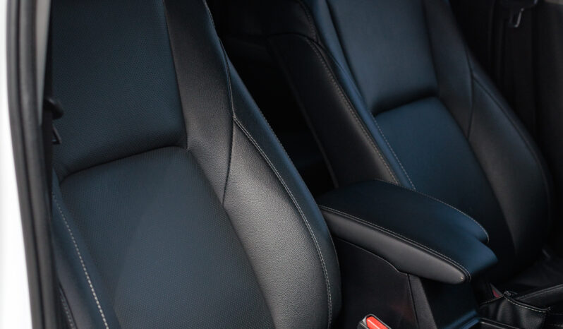 Toyota Hilux SRX – Ano: 2024 – Baixo Km cheio