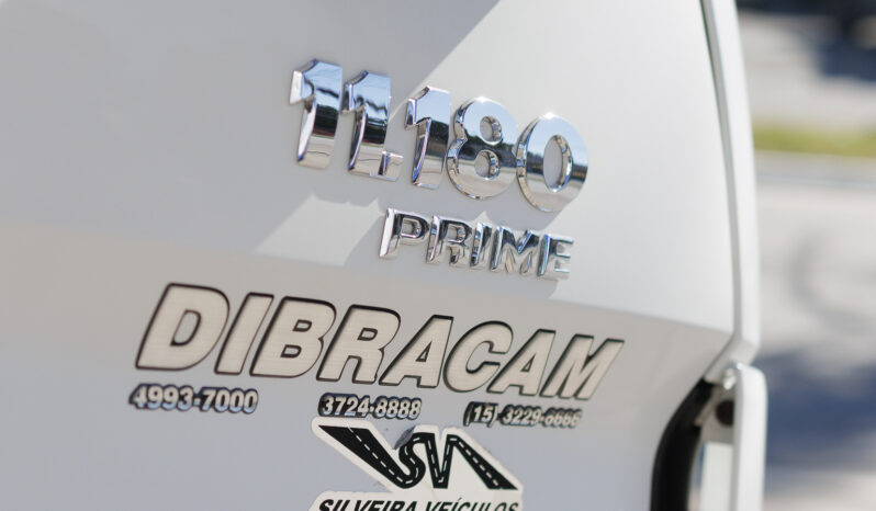 VW 11-180 Prime – Ano: 2021 – Baú cheio