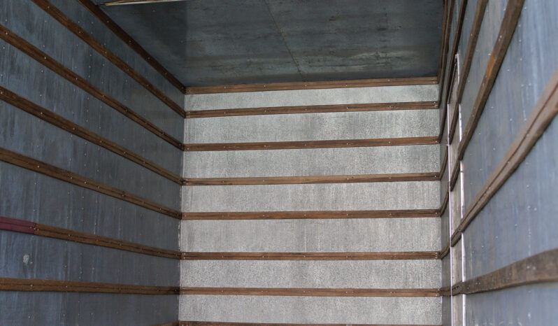 VW 11-180 Prime – Ano: 2021 – Baú cheio