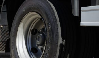 Mercedes-Benz Accelo 817 – Ano: 2023 – Baú cheio