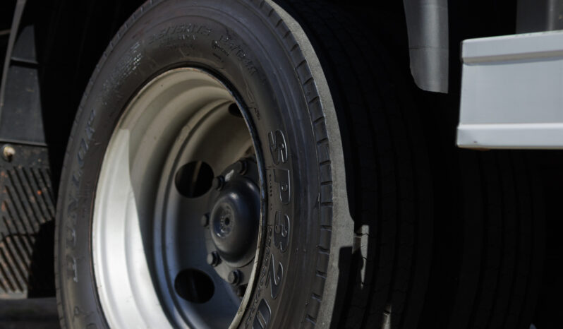 Mercedes-Benz Accelo 817 – Ano: 2023 – Baú cheio