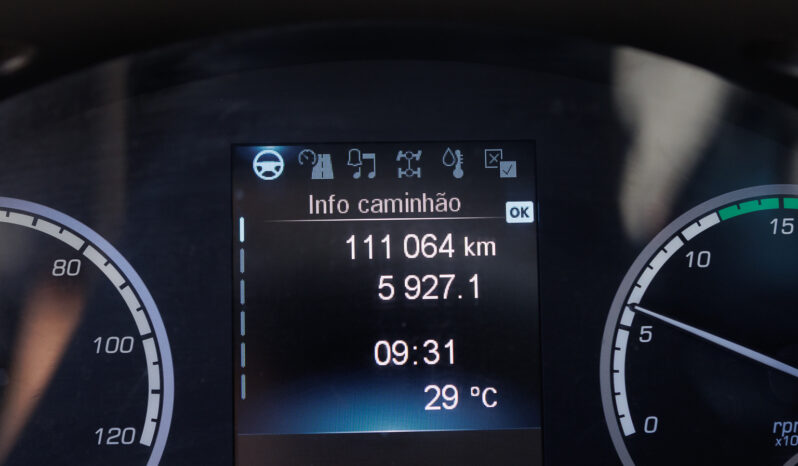 Mercedes-Benz Accelo 817 – Ano: 2023 – Baú cheio