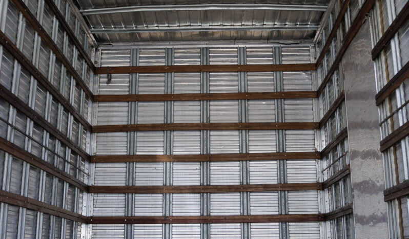 Iveco Daily 35-150 – Ano: 2020 – Baú cheio