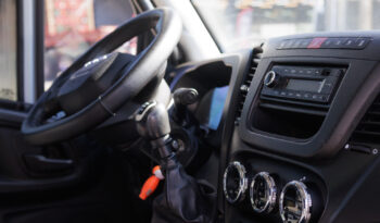 Iveco Daily 35-150 – Ano: 2020 – Baú cheio