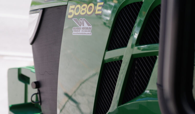 Trator John Deere 5080E – Ano: 2024 – Cabinado 4 x 4 cheio