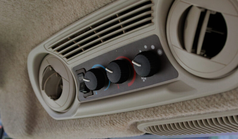 Trator John Deere 5080E – Ano: 2024 – Cabinado 4 x 4 cheio