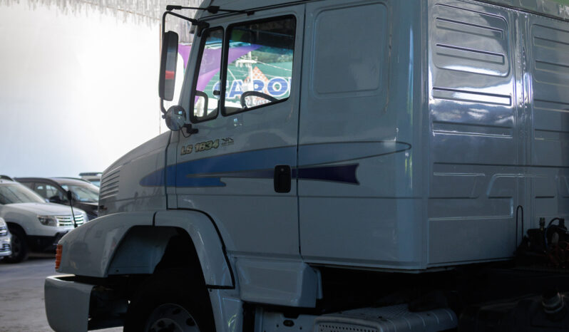 Mercedes-Benz L 1634 – Ano: 2009 – Cavalo 4 x 2 cheio