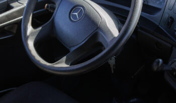 Mercedes-Benz Atego 1719 – Ano: 2019 – Carroceria e Munck cheio