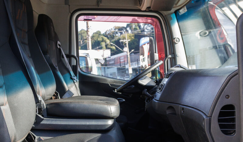 Mercedes-Benz Atego 1719 – Ano: 2019 – Carroceria e Munck cheio