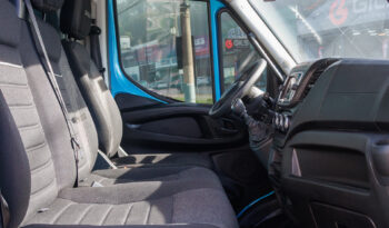 Iveco Daily 35-160 – Ano: 2023 – Baú Sider cheio