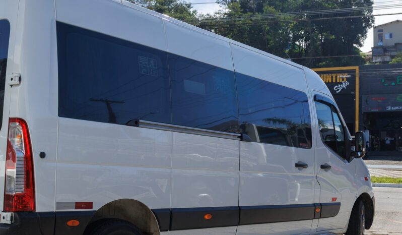 Renault Van Master Mart – Ano: 2019 – 16 Lugares cheio