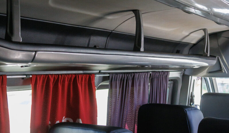 Renault Van Master Mart – Ano: 2019 – 16 Lugares cheio