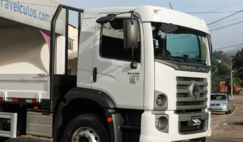 VW 17-210 Constellation – Ano: 2026 – Carroceria c/ Plataforma cheio