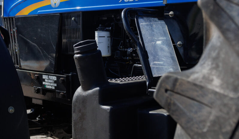 Trator New Holland 7630 – Ano: 2023 – Muito Conservado cheio