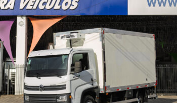 VW Delivery Express + – Ano: 2023 – Baú Refrigerado