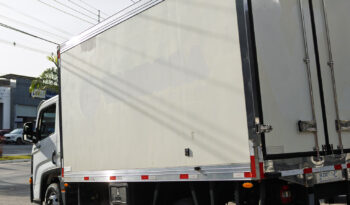 VW Delivery Express + – Ano: 2023 – Baú Refrigerado cheio