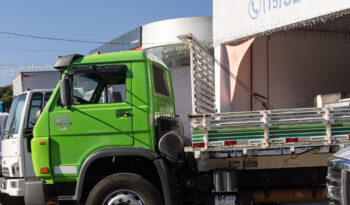 VW 15.180 Worker – Ano: 2009 – Carroceria cheio