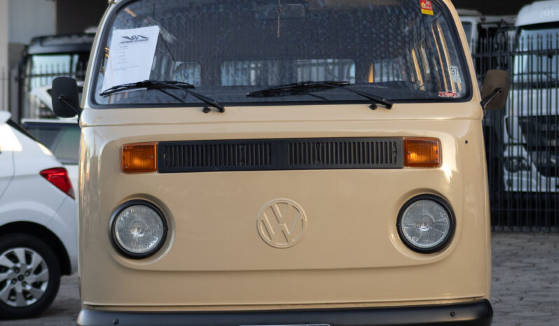 VW Kombi – Ano: 1986 – R A R I D A D E cheio