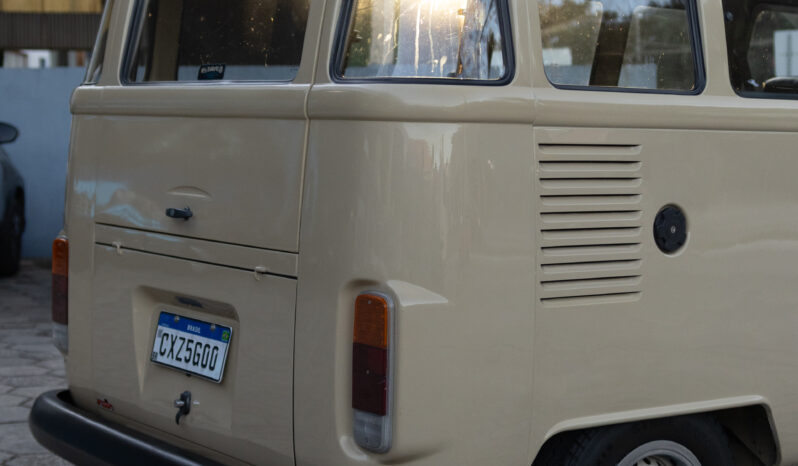 VW Kombi – Ano: 1986 – R A R I D A D E cheio