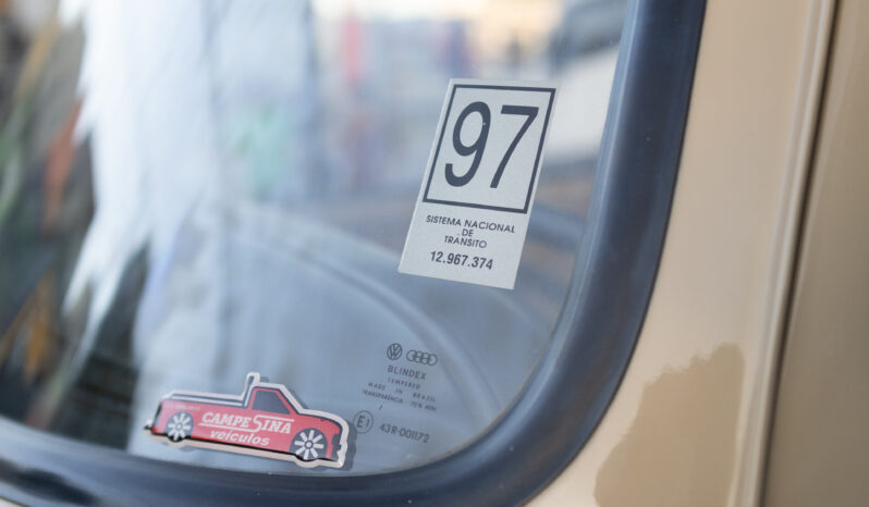 VW Kombi – Ano: 1986 – R A R I D A D E cheio