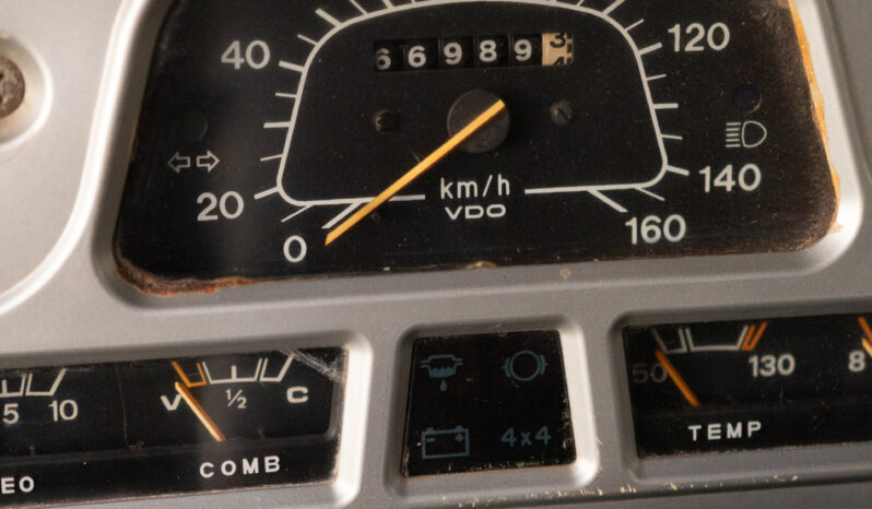 Toyota Bandeirante – Ano: 1995 – Raridade cheio