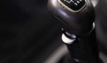VW 24-250 Constellation – Ano: 2010 – Carroceria cheio