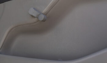 VW 24-250 Constellation – Ano: 2010 – Carroceria cheio