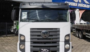 VW 24-250 Constellation – Ano: 2010 – Carroceria cheio