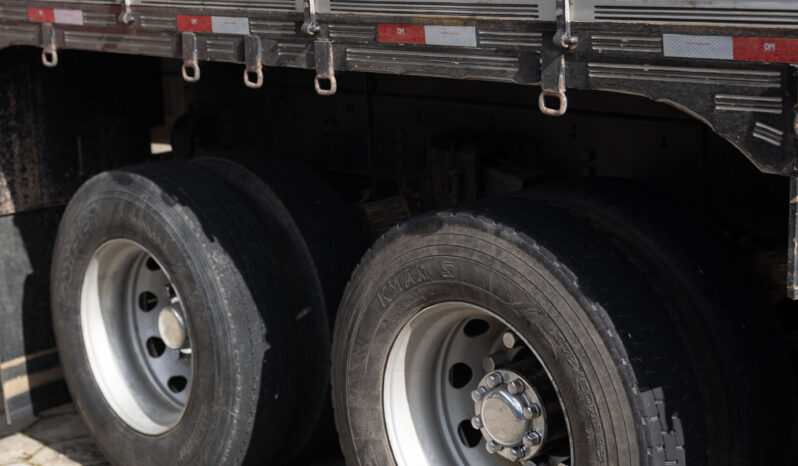 Ford Cargo 2429 – Ano: 2013 – Carroceria cheio