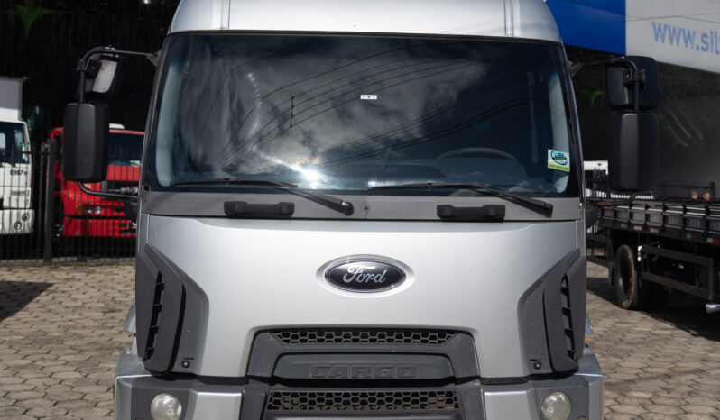 Ford Cargo 2429 – Ano: 2013 – Carroceria cheio